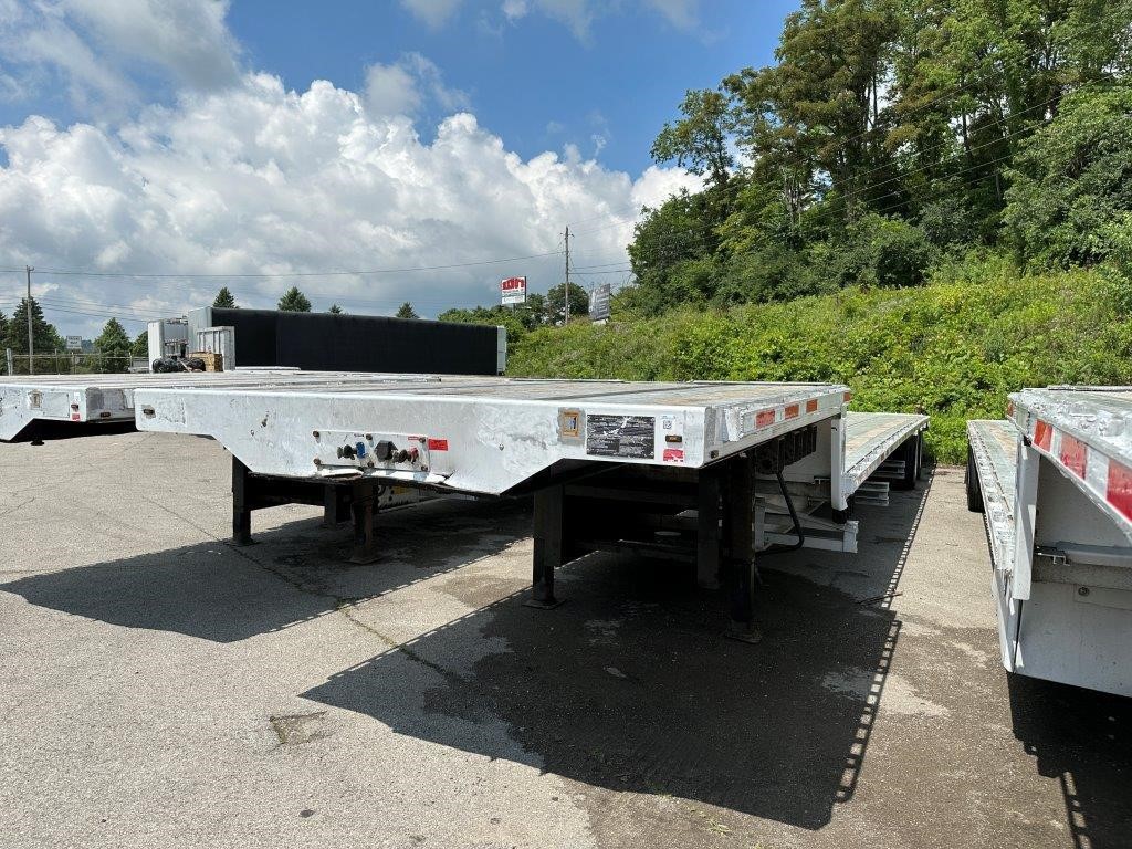 2017 BENSON 53' ALUMINUM DROP DECK W/ REAR AXLE SLIDE 8032718792 2017 BENSON 53' ALUMINUM DROP DECK W/ REAR AXLE SLIDE 8032718792