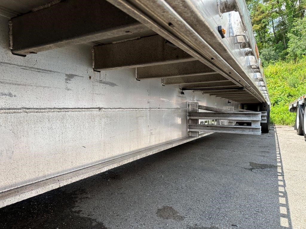 2017 BENSON 53' ALUMINUM DROP DECK W/ REAR AXLE SLIDE 8032718799 2017 BENSON 53' ALUMINUM DROP DECK W/ REAR AXLE SLIDE 8032718799