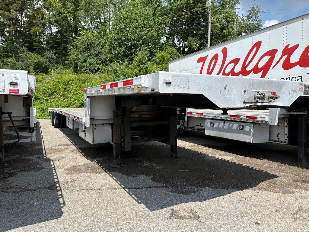 2017 BENSON 53' ALUMINUM DROP DECK W/ REAR AXLE SLIDE 8032718838 2017 BENSON 53' ALUMINUM DROP DECK W/ REAR AXLE SLIDE 8032718838