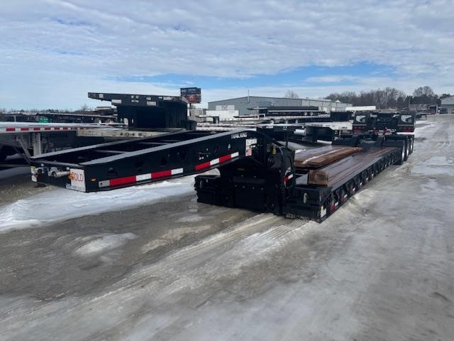 2025 TRAIL KING 55 TON HYDRAULIC RGN W/ PONY MOTOR - image 1 of 6