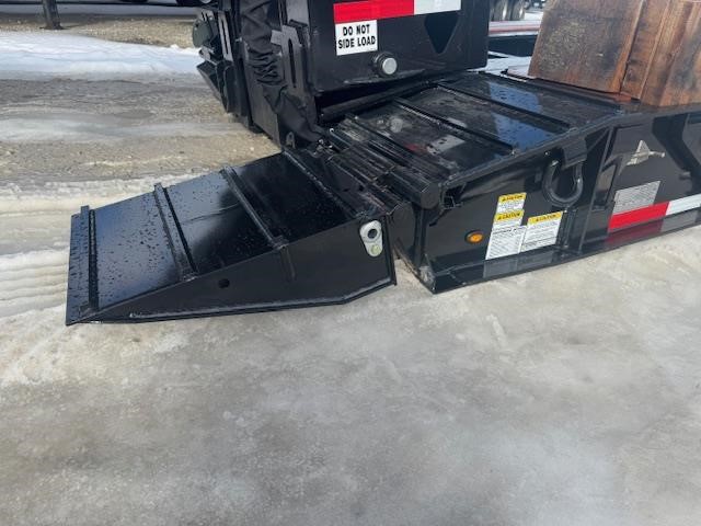 2025 TRAIL KING 55 TON HYDRAULIC RGN W/ PONY MOTOR 9046914989 2025 TRAIL KING 55 TON HYDRAULIC RGN W/ PONY MOTOR 9046914989