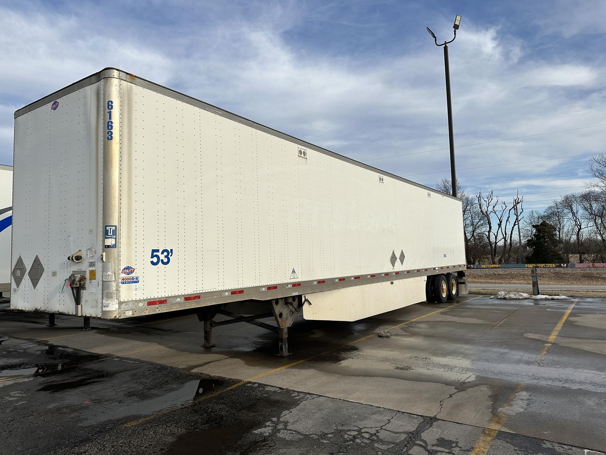 2013 UTILITY DX 4000 53' DRY VAN - image 2 of 4