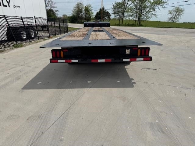 2020 TRAIL KING TK110SA ADVANTAGE PLUS 55-TON SLIDING AXLE - image 5 of 6
