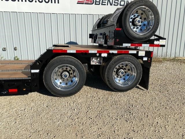 2025 TRAIL KING TK80MG ton double drop RGN. Removable Gooseneck lo - image 5 of 6