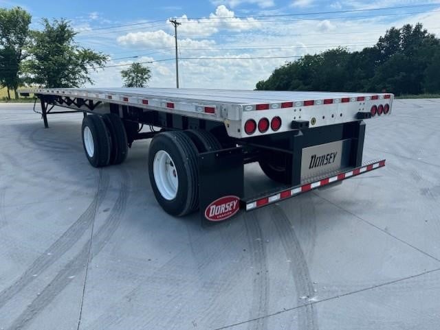 2026 DORSEY 53' COMBO FLATBED - REAR AXLE SLIDE - image 4 of 6