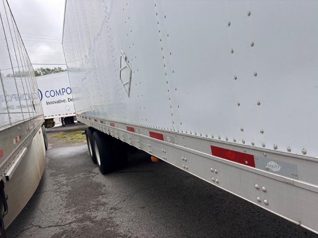 2015 UTILITY 53' DRY VAN - image 4 of 6