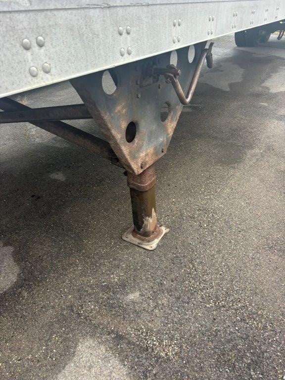 2009 UTILITY 53' DRY VAN - image 4 of 6