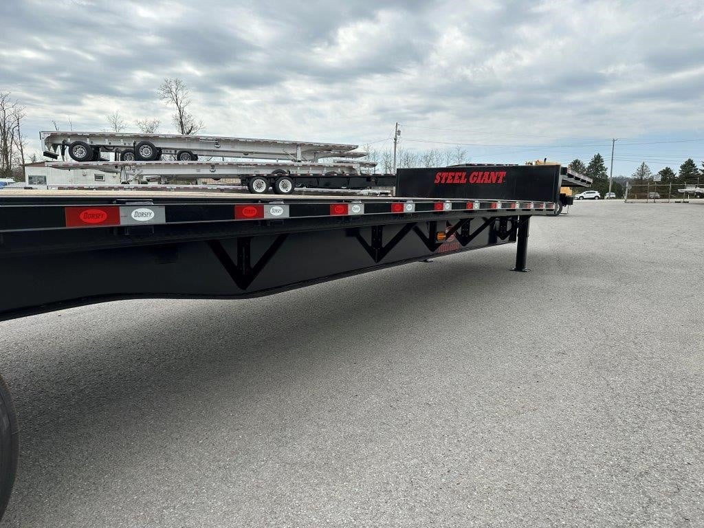 2027 DORSEY 45' STEEL DROP DECK CLOSED TANDEM W/ BEAVERTAIL 9006574942 2027 DORSEY 45' STEEL DROP DECK CLOSED TANDEM W/ BEAVERTAIL 9006574942