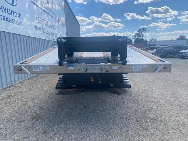 2027 TRAIL KING 40-TON HYDRAULIC RGN - ALUMINUM PKG & PONY MOTOR 9024543038 2027 TRAIL KING 40-TON HYDRAULIC RGN - ALUMINUM PKG & PONY MOTOR 9024543038