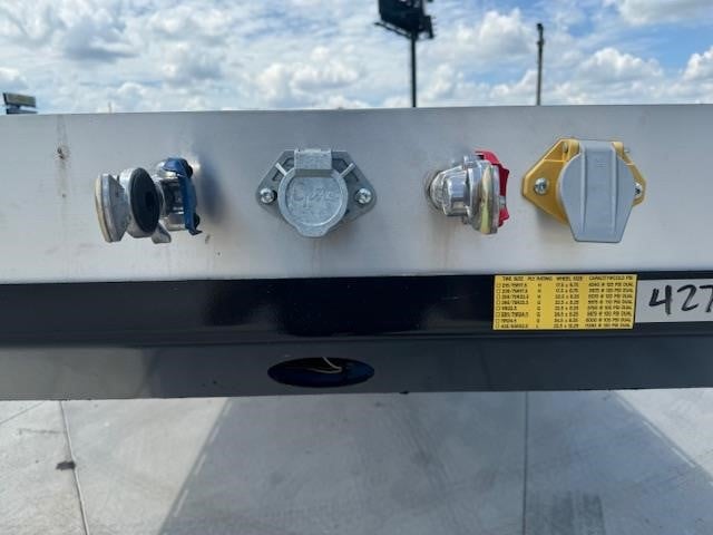 2027 DORSEY 53' COMBO FLATBED - REAR AXLE SLIDE 9074983466 2027 DORSEY 53' COMBO FLATBED - REAR AXLE SLIDE 9074983466