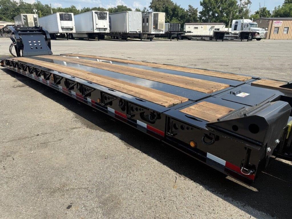 2026 FONTAINE 55 TON S-T-R-E-T-C-H HYDRAULIC GN LOWBOY 10001787578 2026 FONTAINE 55 TON S-T-R-E-T-C-H HYDRAULIC GN LOWBOY 10001787578