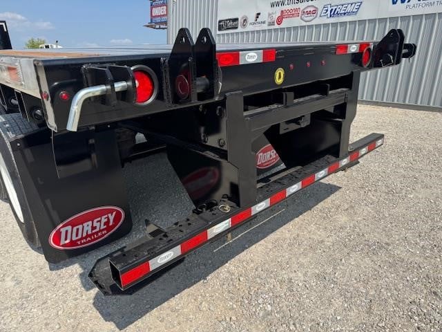 2027 DORSEY 45' COMBO FLATBED - CLOSED TANDEM FORKLIFT PKG 10009175239 2027 DORSEY 45' COMBO FLATBED - CLOSED TANDEM FORKLIFT PKG 10009175239