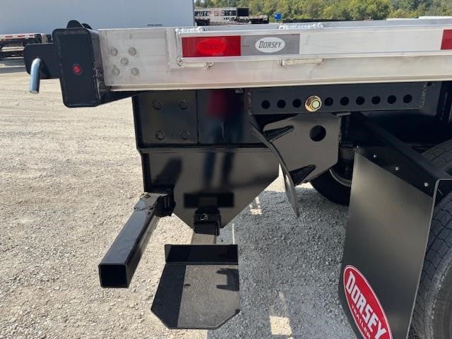 2027 DORSEY 45' COMBO FLATBED - CLOSED TANDEM FORKLIFT PKG 10009175244 2027 DORSEY 45' COMBO FLATBED - CLOSED TANDEM FORKLIFT PKG 10009175244