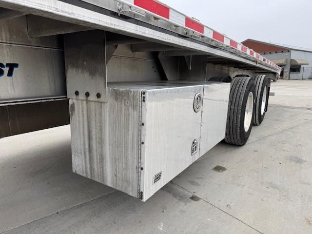 2023 EAST 53' ALUMINUM FLATBED WITH REAR SLIDER 11008058407 2023 EAST 53' ALUMINUM FLATBED WITH REAR SLIDER 11008058407