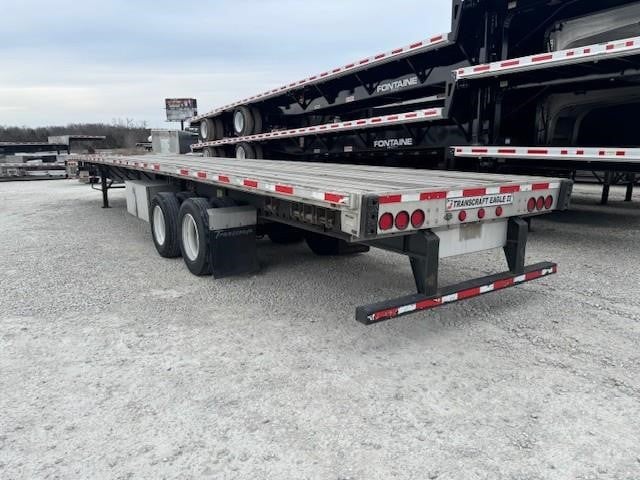 2016 TRANSCRAFT 53' COMBO FLATBED W/ REAR SLIDER 2016 TRANSCRAFT 53' COMBO FLATBED W/ REAR SLIDER - image 3 of 6