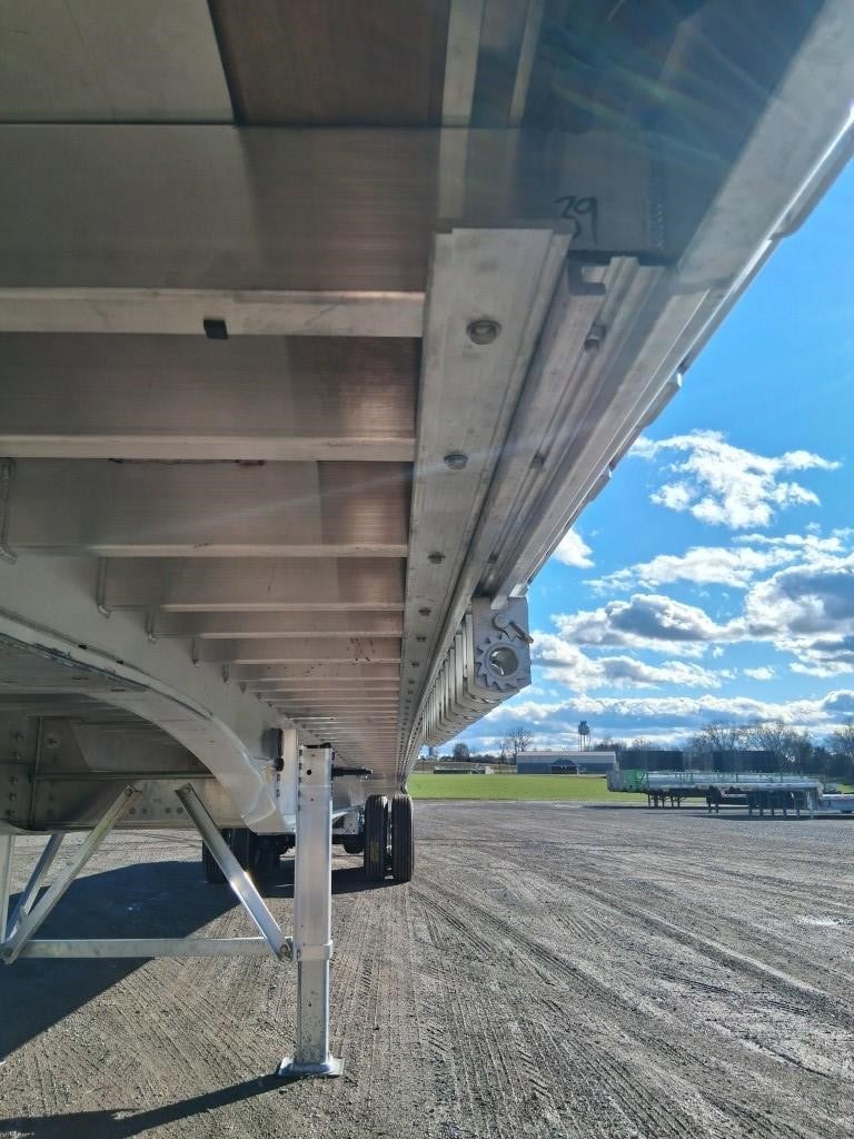 2027 WABASH (FORMERLY BENSON) 53' ALUMINUM FLAT-REAR SLIDER 11011200281 2027 WABASH (FORMERLY BENSON) 53' ALUMINUM FLAT-REAR SLIDER 11011200281