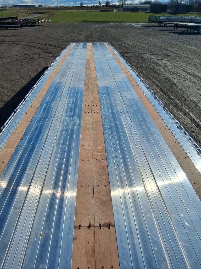 2027 BENSON (NOW WABASH) 53' ALUMINUM FLAT-REAR SLIDER 11011200328 2027 BENSON (NOW WABASH) 53' ALUMINUM FLAT-REAR SLIDER 11011200328