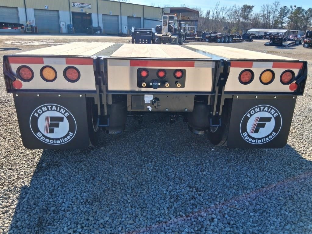 2027 FONTAINE RENEGADE 40-TON HYD. S-T-R-E-T-C-H 2027 FONTAINE RENEGADE 40-TON HYD. S-T-R-E-T-C-H - image 6 of 6