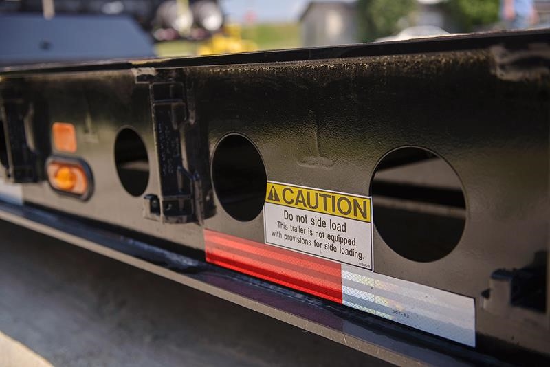 2016 FONTAINE RENT ME! Fontaine 40 ton Lowboy RGN 2016 FONTAINE RENT ME! Fontaine 40 ton Lowboy RGN - image 4 of 6