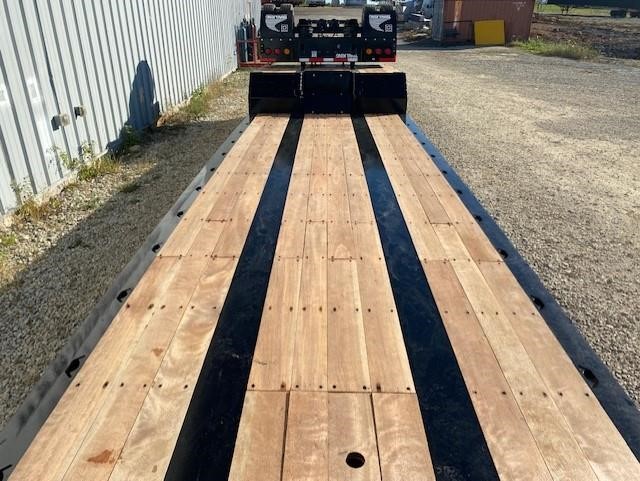 2026 TRAIL KING TK80MG ton double drop RGN. Removable Gooseneck lo 7179653117 2026 TRAIL KING TK80MG ton double drop RGN. Removable Gooseneck lo 7179653117