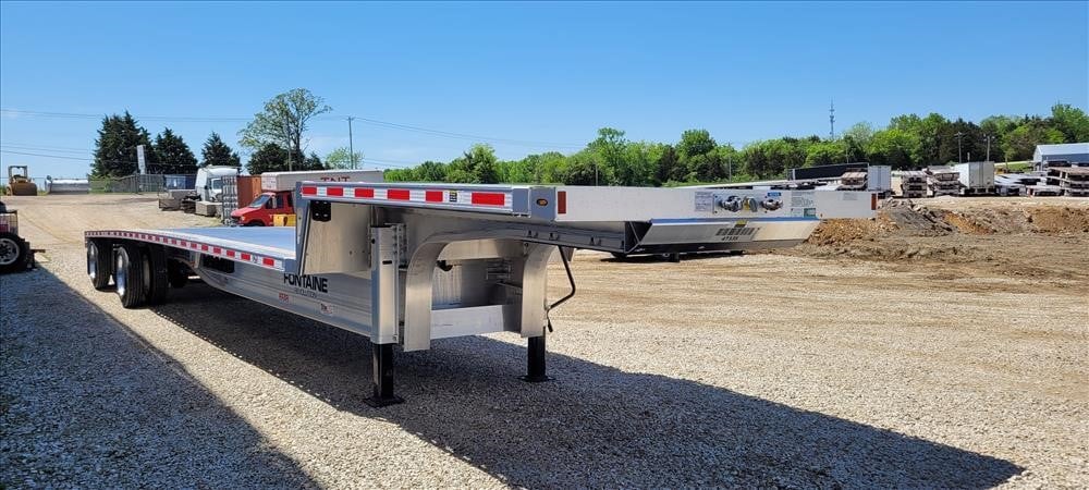 2026 FONTAINE REVOLUTION 48' ALUMINUM DROP DECK - FIXED SPREAD 2026 FONTAINE REVOLUTION 48' ALUMINUM DROP DECK - FIXED SPREAD - image 3 of 6