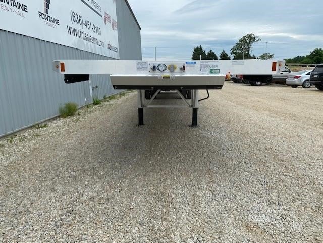 2027 FONTAINE REVOLUTION 48' ALUMINUM FLATBED - FIXED SPREAD 2027 FONTAINE REVOLUTION 48' ALUMINUM FLATBED - FIXED SPREAD - image 3 of 6