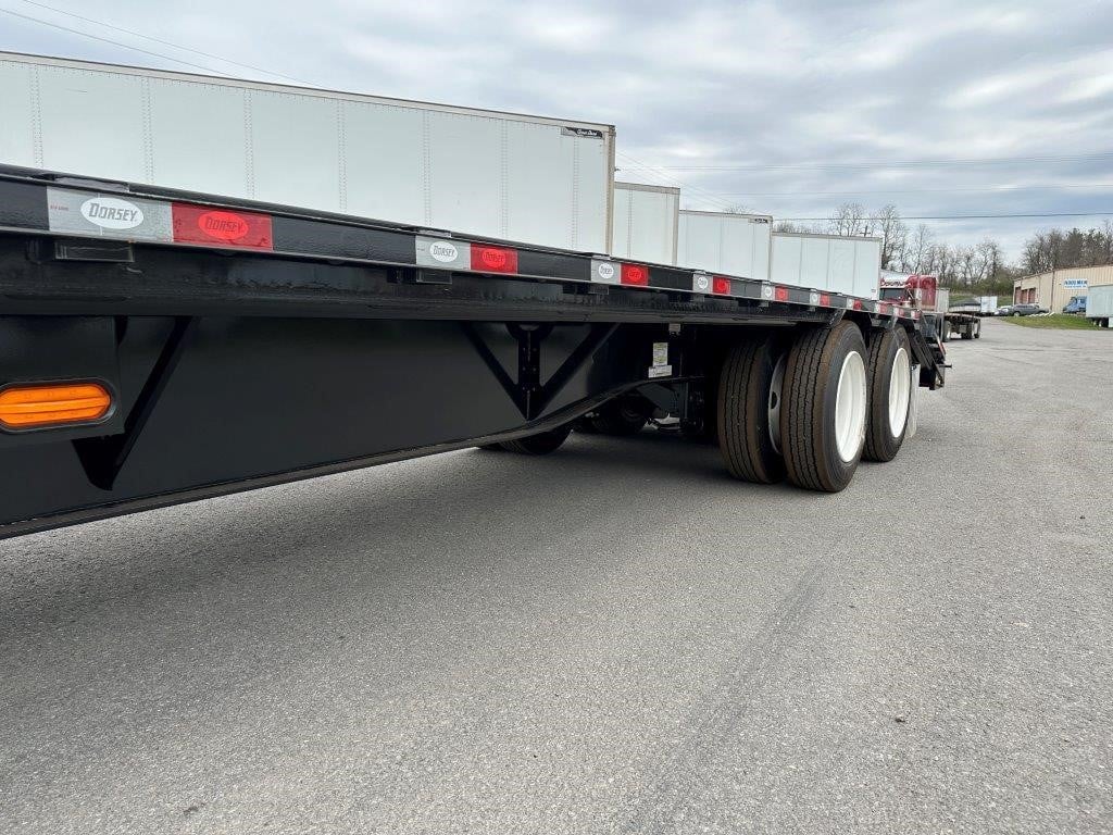 2027 DORSEY 45' STEEL DROP DECK CLOSED TANDEM W/ BEAVERTAIL 2027 DORSEY 45' STEEL DROP DECK CLOSED TANDEM W/ BEAVERTAIL - image 4 of 6
