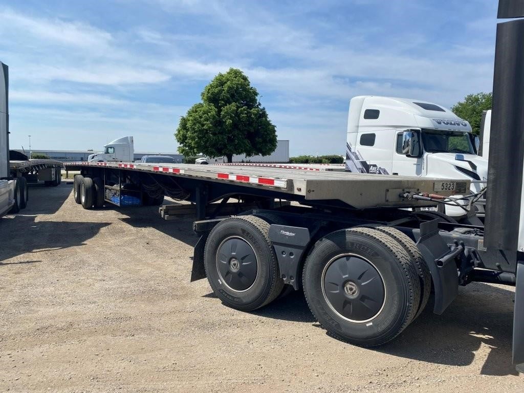 2020 TRANSCRAFT 53' COMBO FLATBED RAS 2020 TRANSCRAFT 53' COMBO FLATBED RAS - image 1 of 6