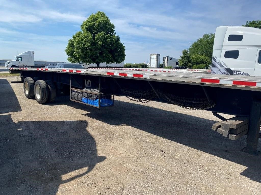 2020 TRANSCRAFT 53' COMBO FLATBED RAS 2020 TRANSCRAFT 53' COMBO FLATBED RAS - image 2 of 6